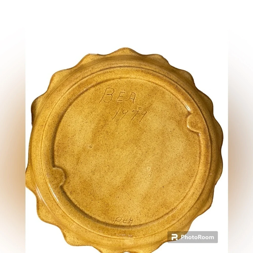 Vintage Bread storage tray 1979